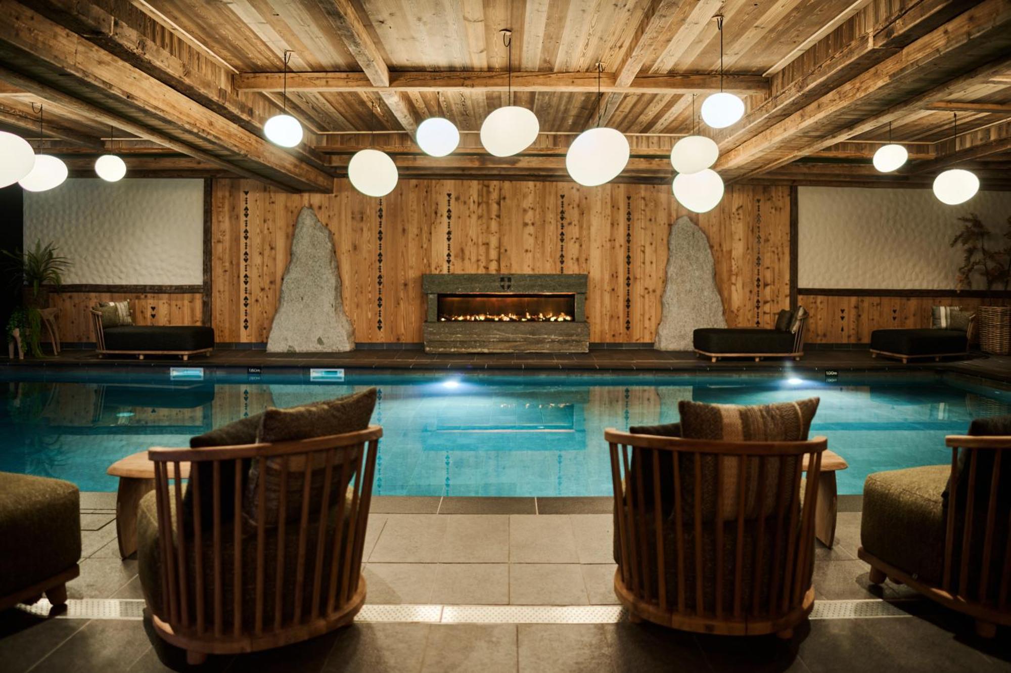Les Suites - Maison Bouvier ティニュ エクステリア 写真