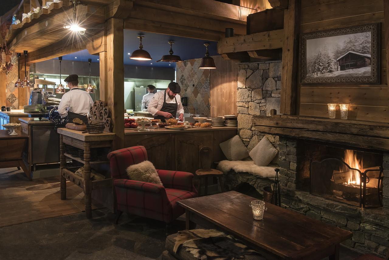 Les Suites - Maison Bouvier ティニュ エクステリア 写真